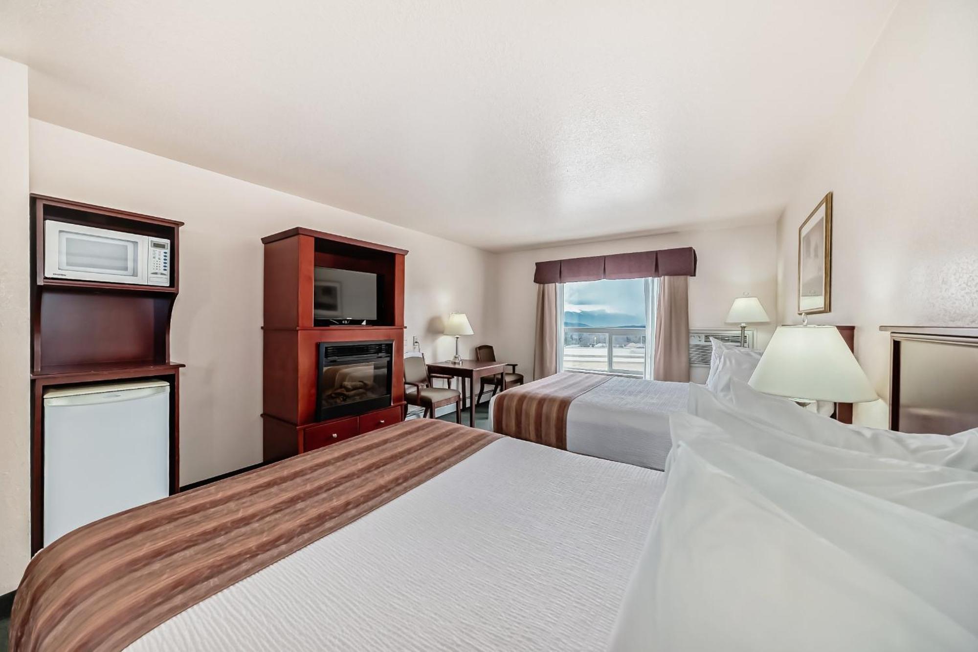 Grande Cache Inn & Suites מראה חיצוני תמונה