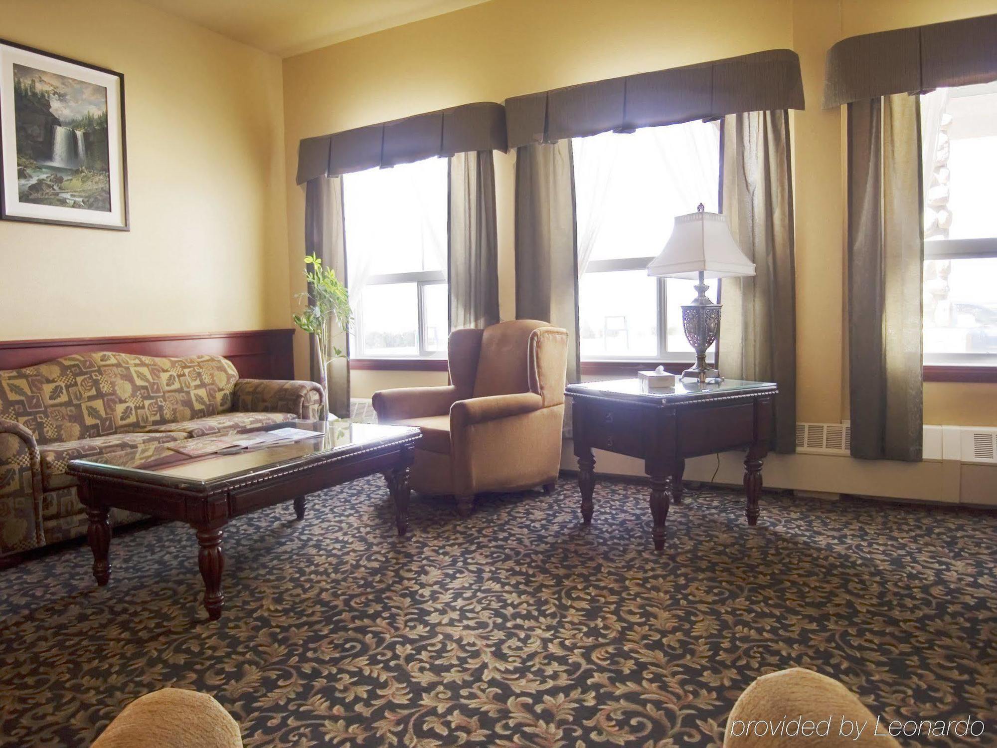 Grande Cache Inn & Suites חדר תמונה