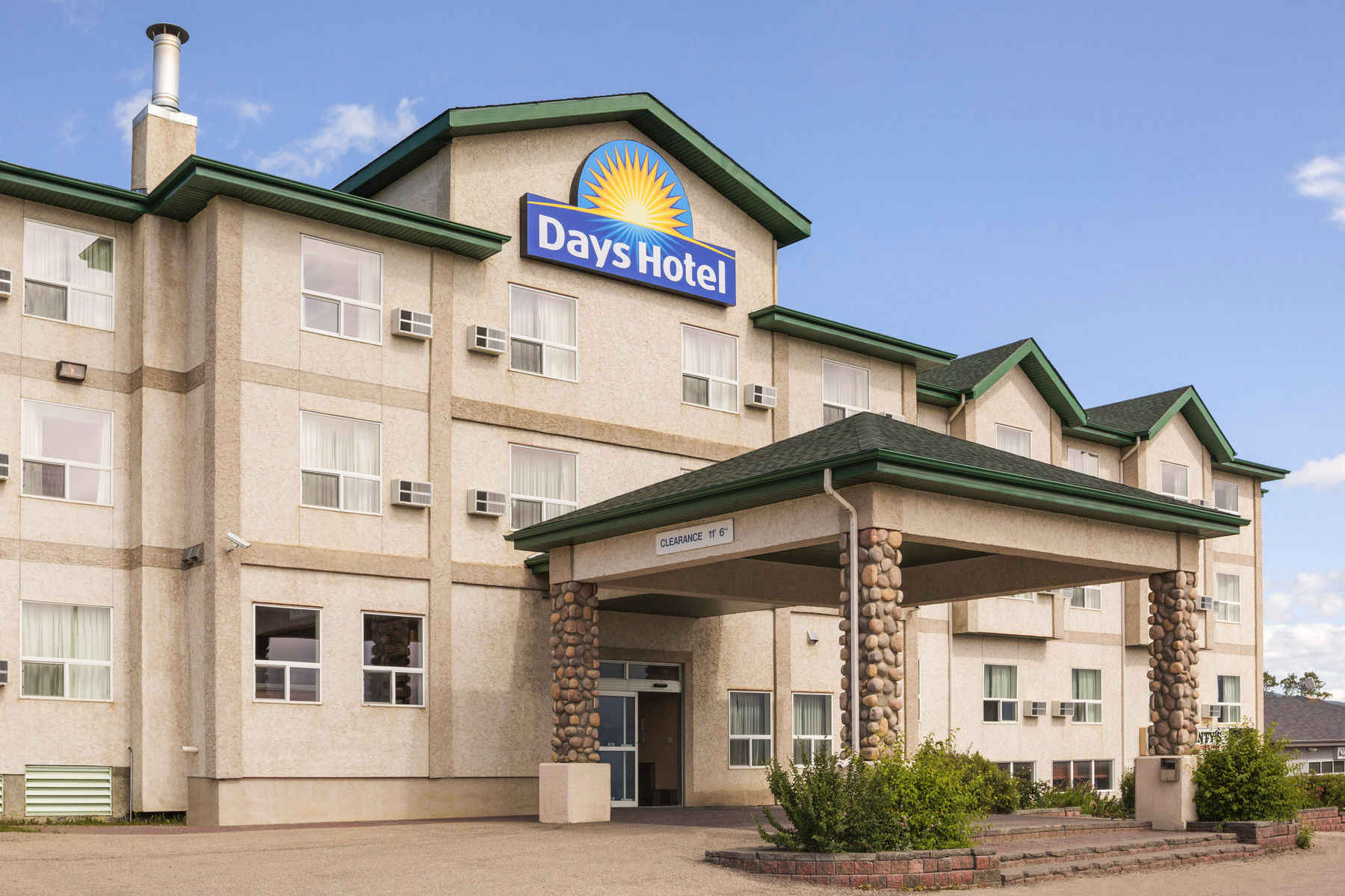 Grande Cache Inn & Suites מראה חיצוני תמונה